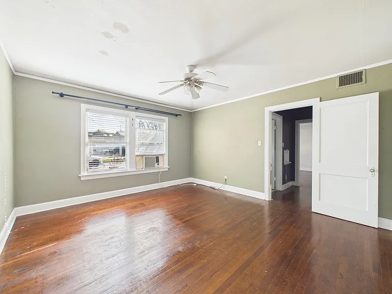 1920 Richmond Ave #9 — Photo 10
