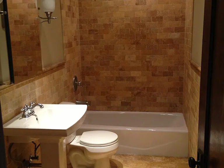 3517 W Argyle St #2 — Photo 3