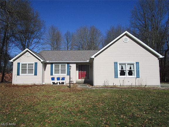 2nd image of 44 Chaffee Dr