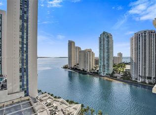 Met 1 Condo, Miami, FL 33131