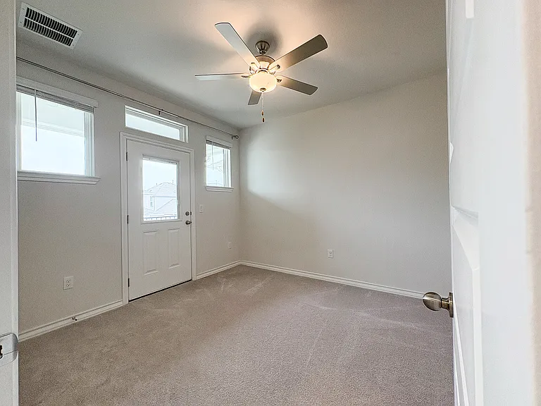 4810 Plum Peach Bnd — Photo 13