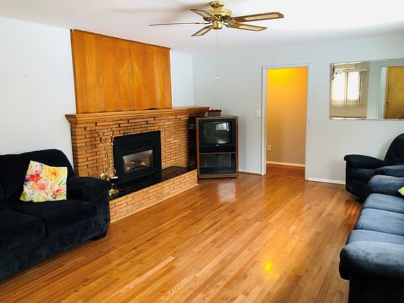 3rd image of 1313 10th St