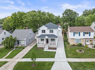 3408 Starr Rd, Royal Oak, MI 48073