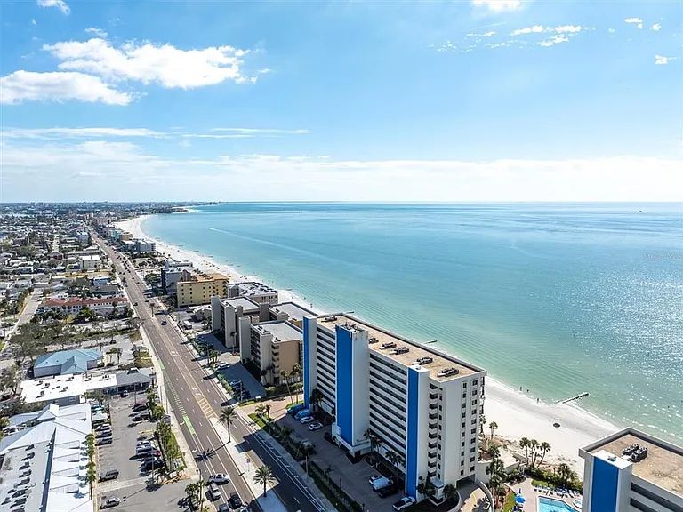 14950 Gulf Blvd #402 — Photo 32