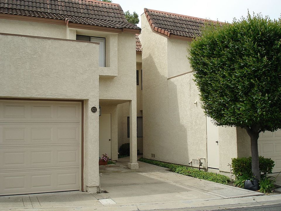 1st image of 822 Lancaster Dr