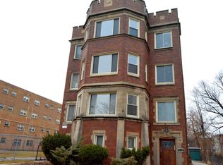 7412 S South Shore Dr APT 1, Chicago, IL 60649
