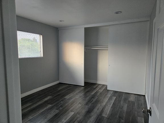 5th image of 5620 Welland Ave #29