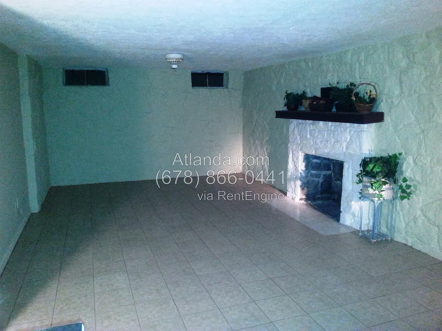 3 bed, 1.0 bath, 1500 sqft, $1,695 — Photo 2