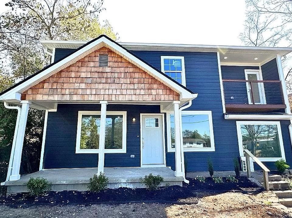 1st image of 521 Cumberland Dr