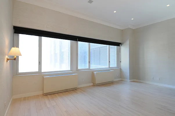 Rented by Compass | media 7