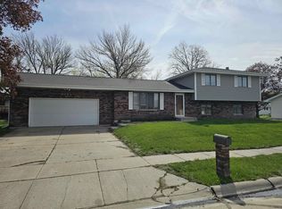 3271 Prairie Ln, Columbus, NE 68601