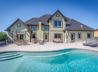 575 Heritage Hills Dr, Richland, WA