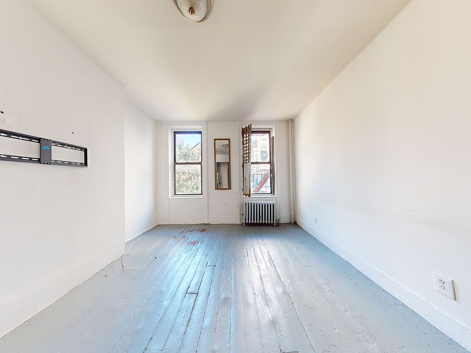 1st image of 176 Suffolk St APT 2C