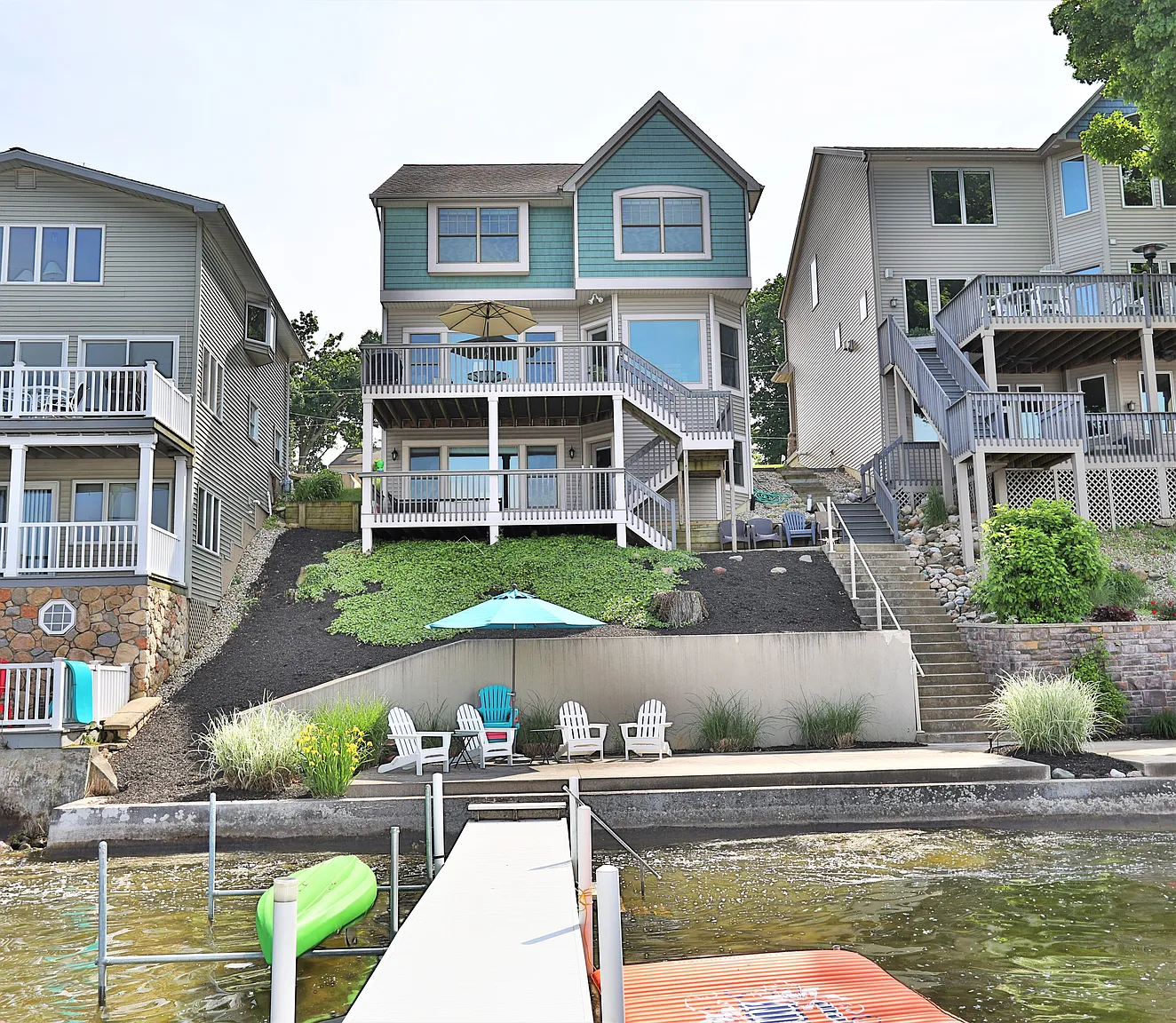 4030 E Forest Glen Ave photo 1