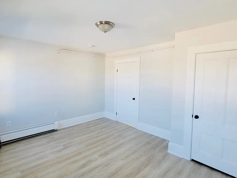 22-24 Main St — Photo 6