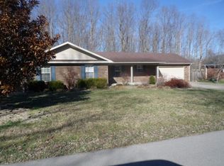 210 Meadow Ln, Morehead, KY 40351