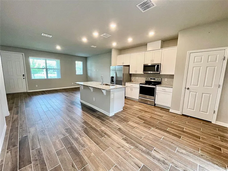 934 Legacy Winds Way — Photo 7