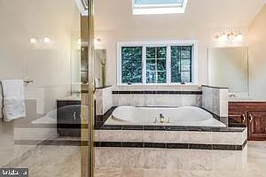 35 Pettit Pl — Photo 16