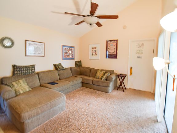 3rd image of 4546 Brook Dr