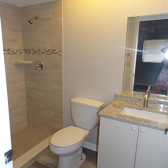 1088 Melville Rd #A — Photo 30