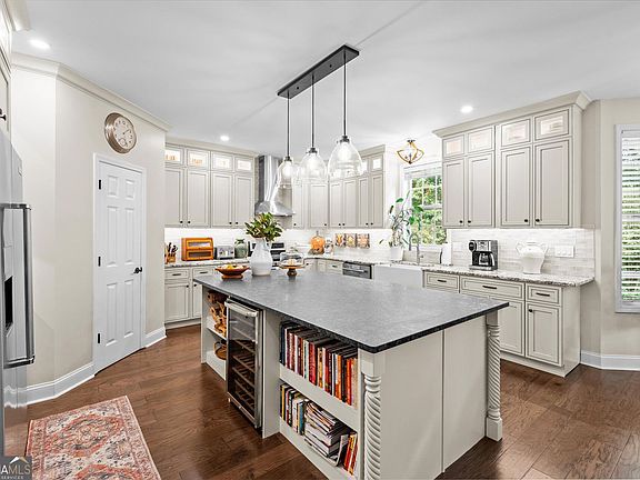 4th image of 410 Wynfield Dr
