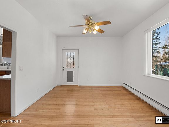 3rd image of 5360 N Honeysuckle Ln