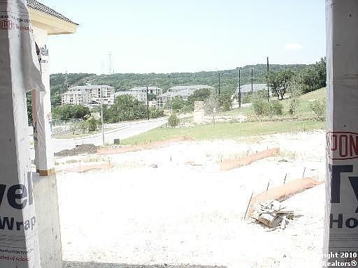 4th image of 18711 Edwards Ledge