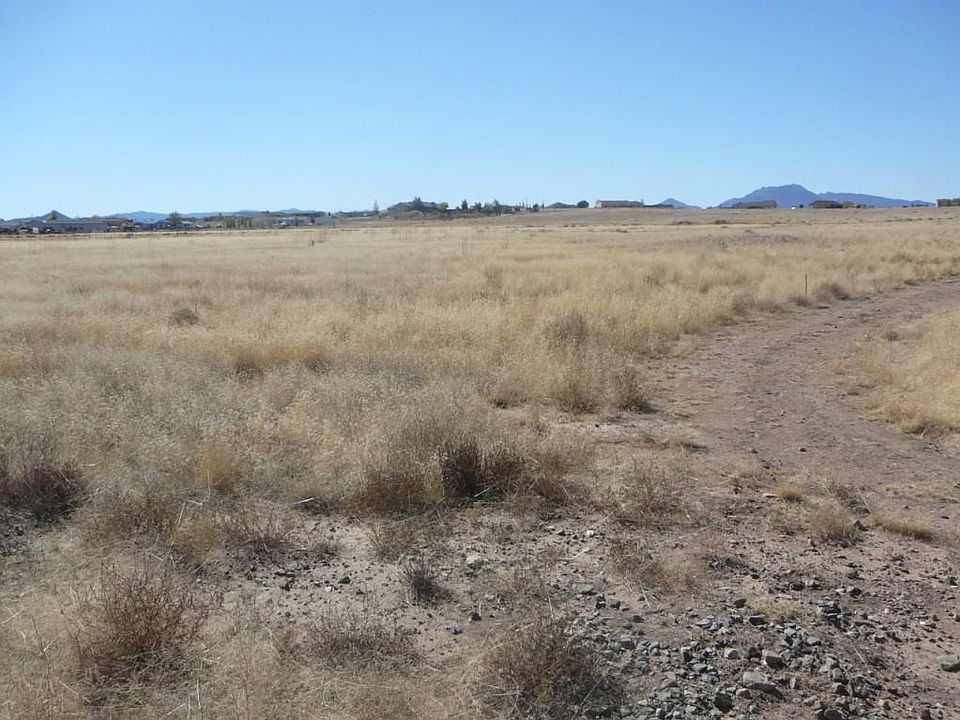 2nd image of 0 E Baxter Lane #0