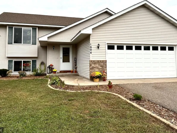 1404 Meadow View Dr, Princeton, MN 55371