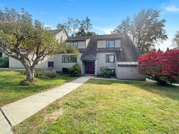 314 Brook Hollow, Hanover, NH 03755