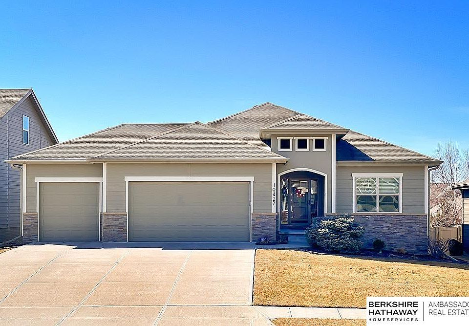 1st image of 10427 Elm Hurst Dr