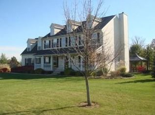 4069 Clark Shaw Rd, Powell, OH 43065