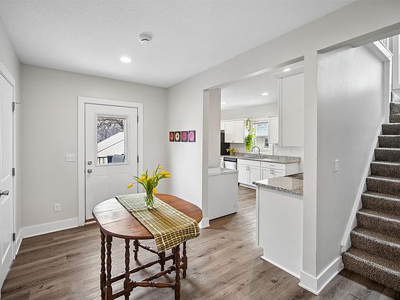 5th image of 714 31st St