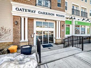 2233 N 34th Ave SW #234, Calgary, AB T2T 6N2