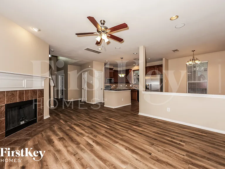 4532 Fir Dr — Photo 4