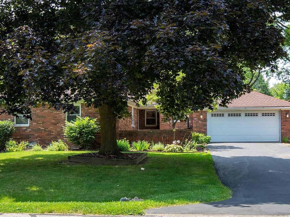 1st image of 3864 Oak Dr