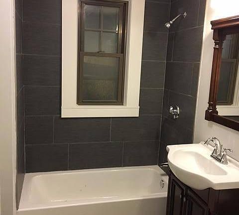 4th image of 724 Winthrop Ave #3