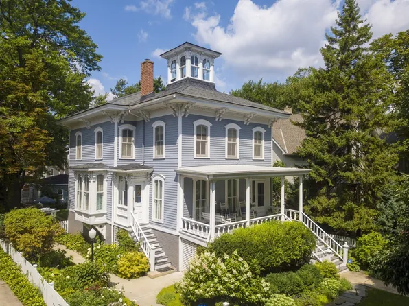 4132 N Keeler Ave, Chicago, IL 60641