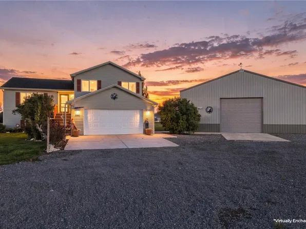 8060 Canyon Dr, Billings, MT 59106