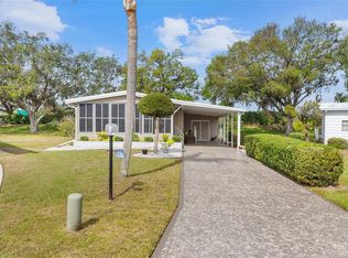 8517 Buckingham Pl, Palmetto, FL 34221