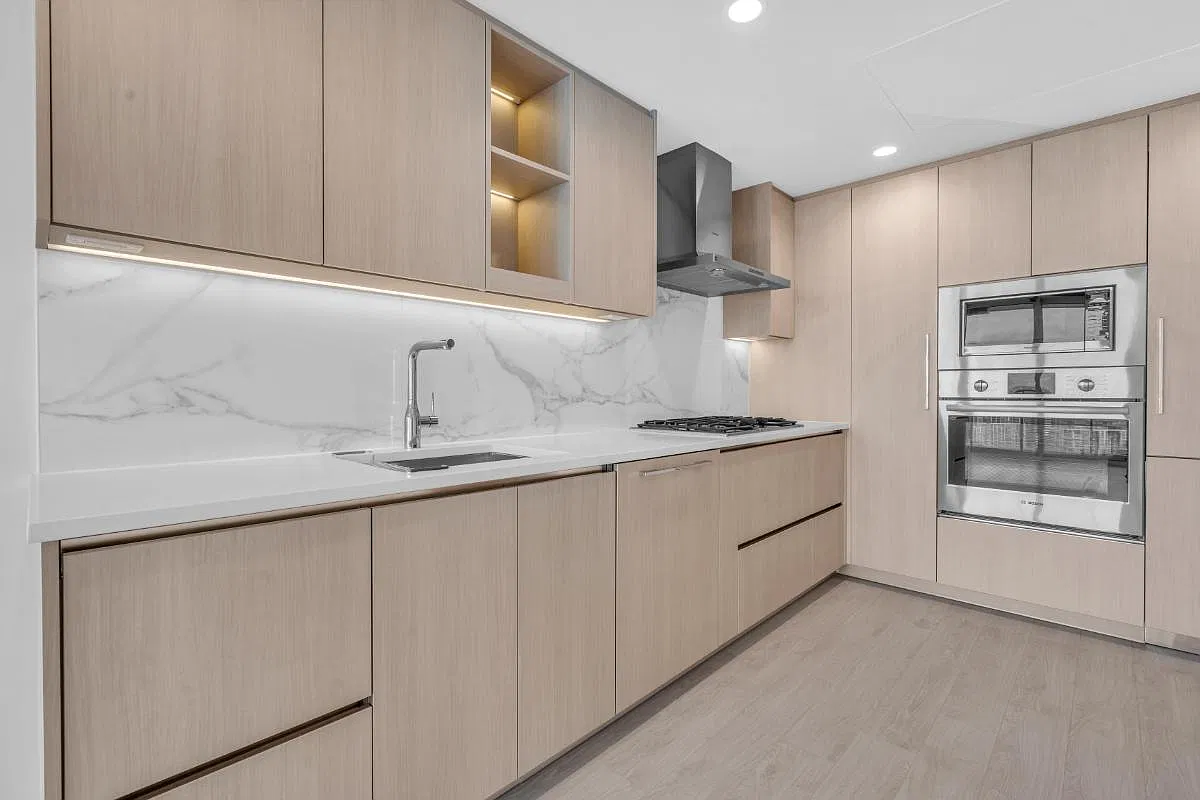 4880 Lougheed Highway Burnaby — Photo 4