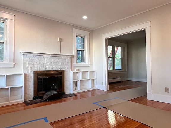 5th image of 51 Engrem Avenue