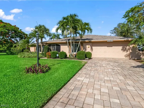 5151 Tanglewood Pkwy, Fort Myers, FL 33919