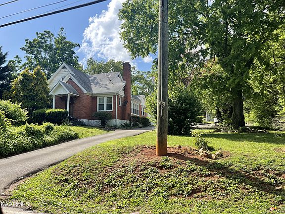 2nd image of 1301 Fair Dr