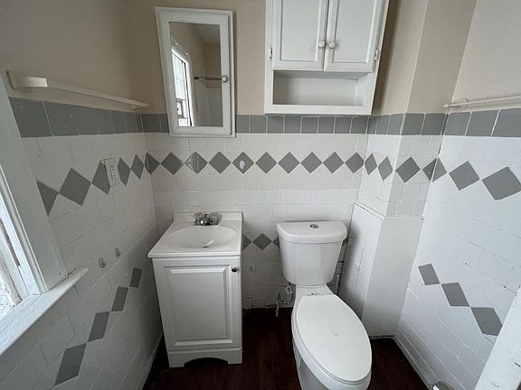3rd image of 5012 Baring Ave Floor 2