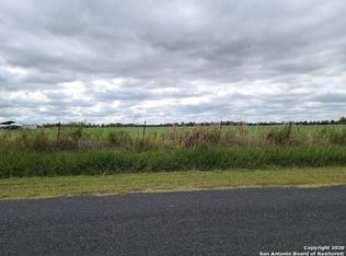 15146 Miller Rd, Saint Hedwig, TX 78152