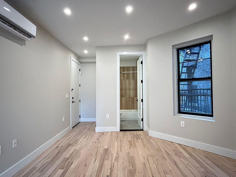 2nd image of 108 Lembeck Ave #34Y