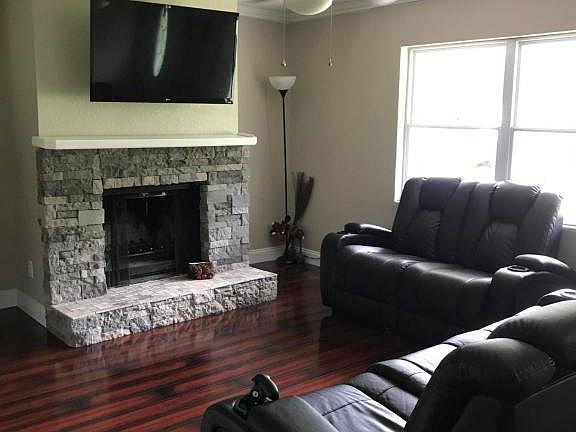 4th image of 10874 SE 90th Ct