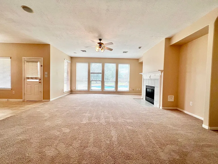 16735 Village View Trl — Photo 6