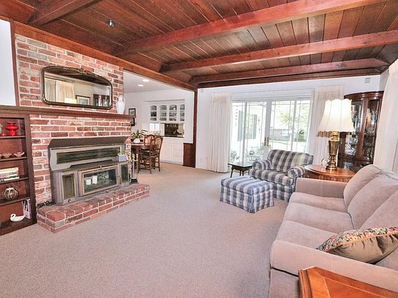5th image of 1605 La Sierra Dr